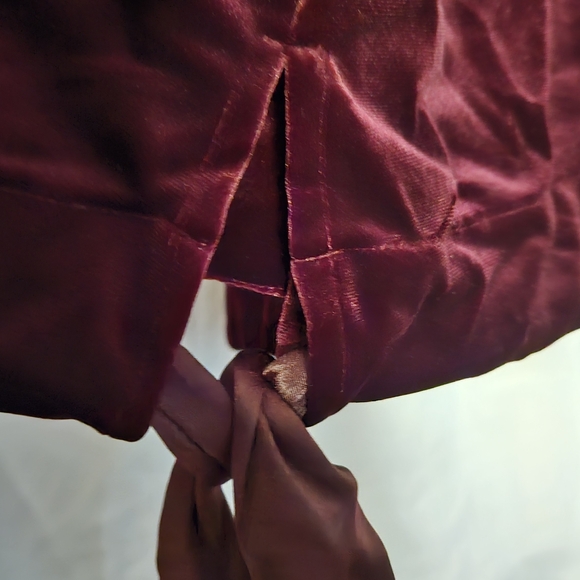 Band of Gypsies Burgundy Velvet Blouse - Picture 3 of 3